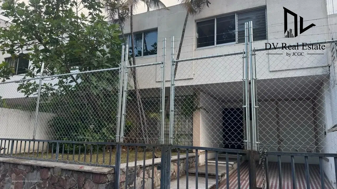 Casa en Arcos, Guadalajara — fotografía 1