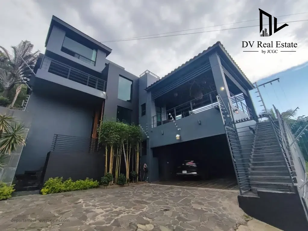 Casa en Bosques de San Isidro, Zapopan — fotografía 1