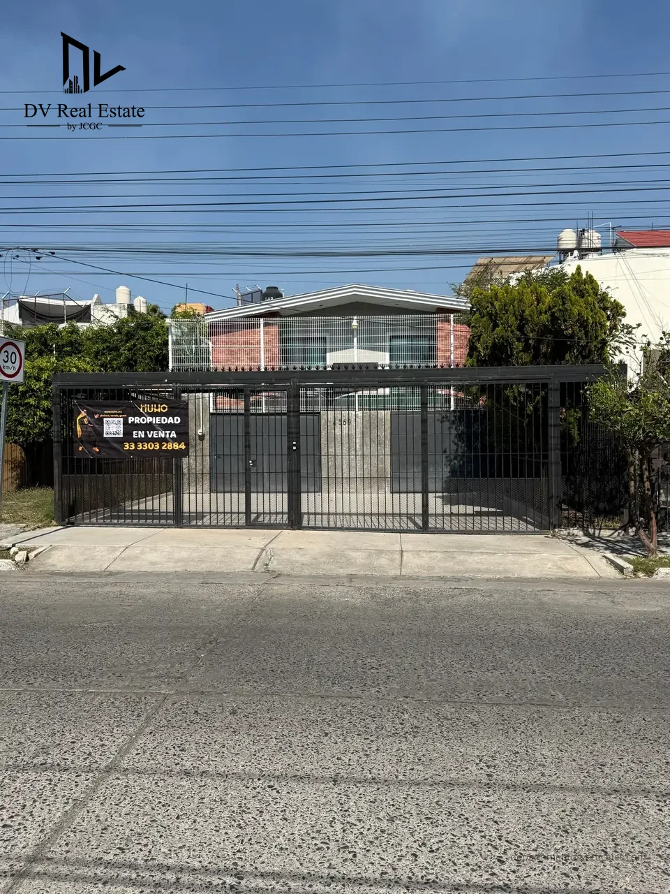 Casa en Jardines del Sol , Zapopan — fotografía 1