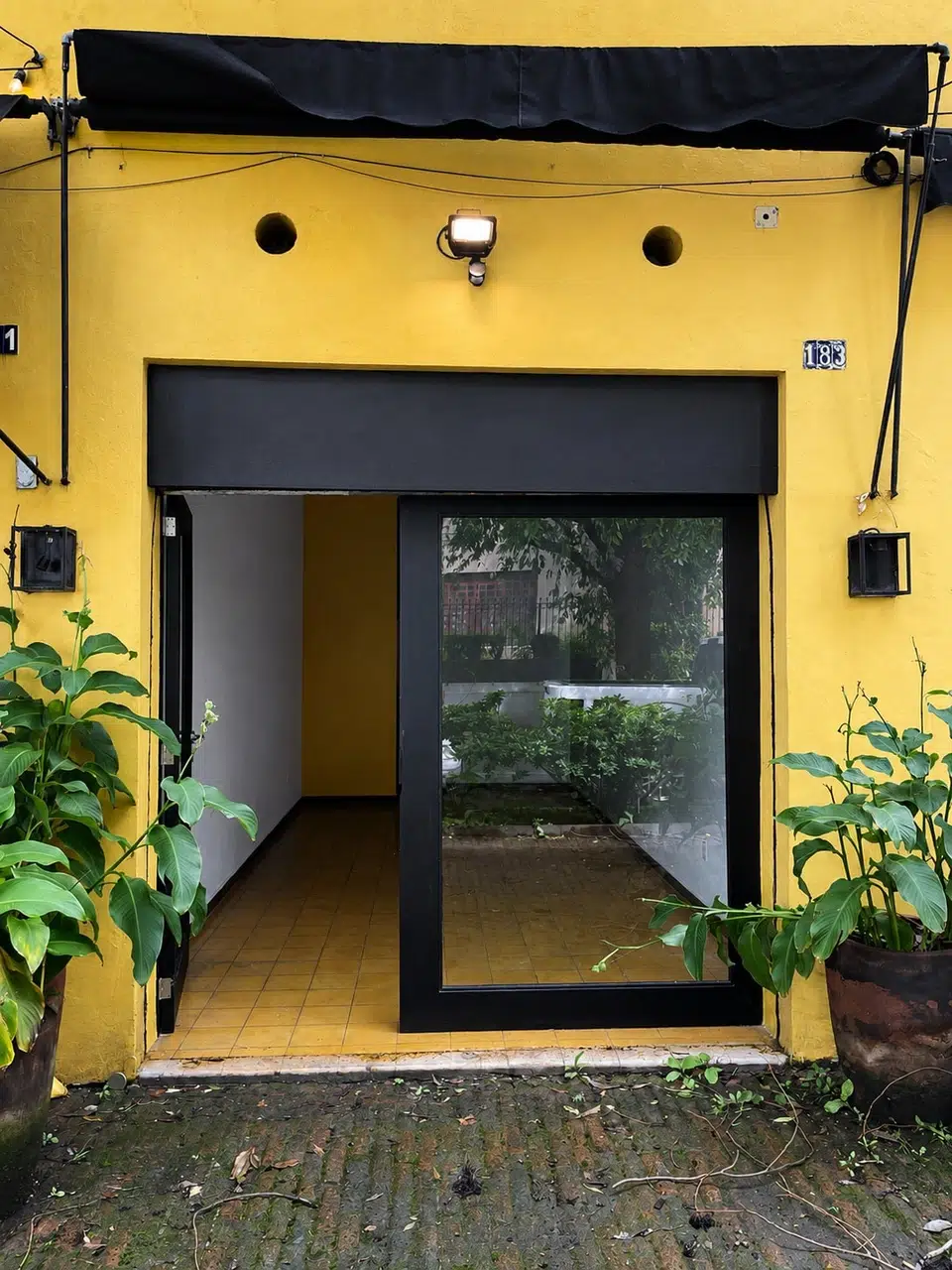 Local en renta — Americana, Guadalajara — fotografía 1