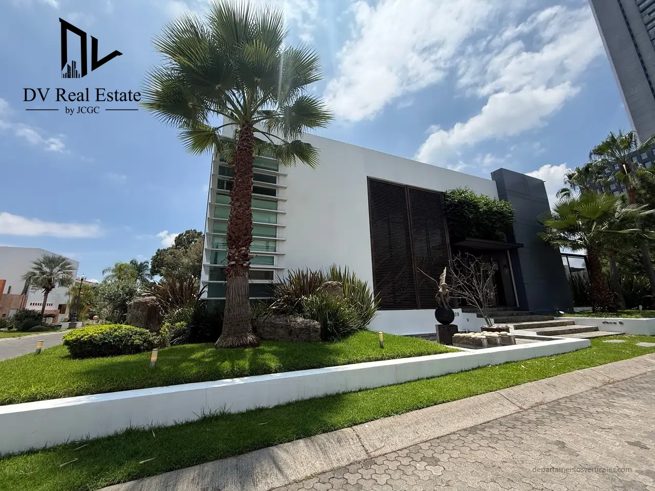 Casa en Puerta de Hierro, Zapopan — fotografía 1